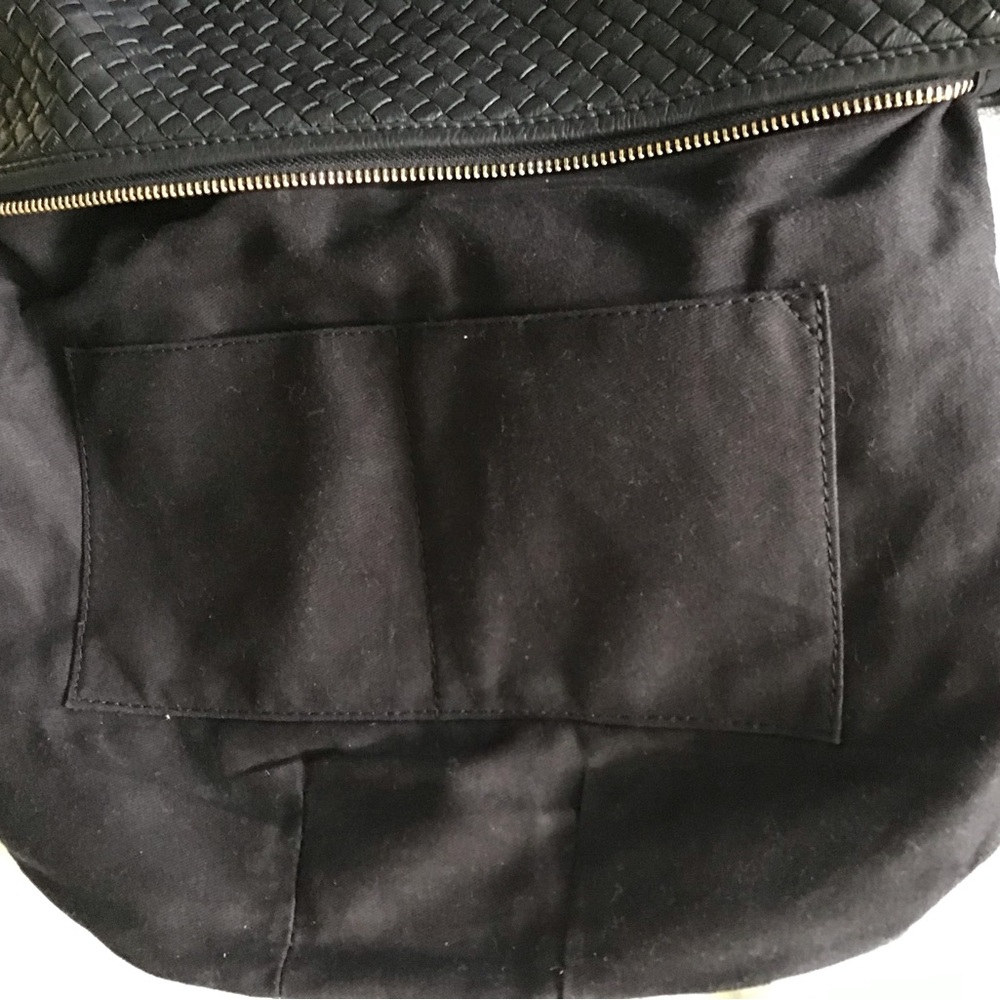 Quince Black Woven Shoulder Bag - Picture 7 of 14